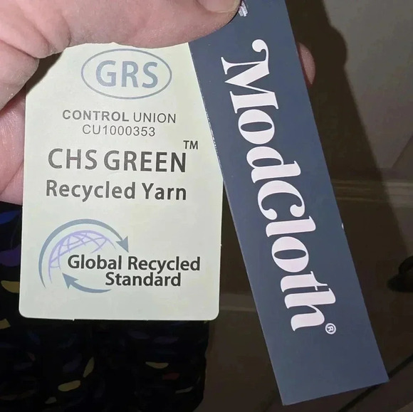 NWT ModCloth Forever at Ease Mini Dress Black Cherry Bomb Recycled Poly Size L - Picture 7 of 10